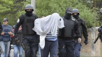 El padrastro, al momento de la detención (El Libertal)