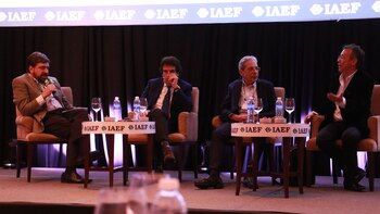 Lo economistas Carlos Melconian, Daniel