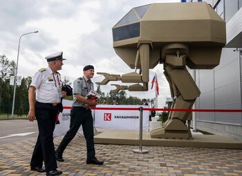 Kalashnikov aprovechó el evento para