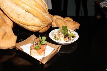La bruschetta de salmón y