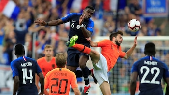 Francia debutó en la UEFA Nations League con un triunfo ante Holanda (REUTERS)