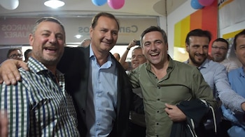 El intendente junto a Ramón Mestre y, más atrás, el diputado nacional Diego Mestre