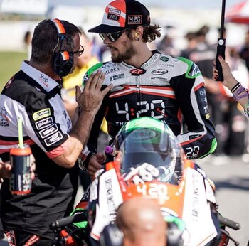 Estefano Manzi también fue sancionado