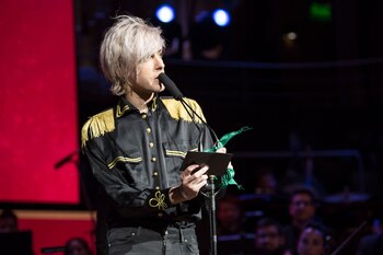 EL joven músico es vocalista