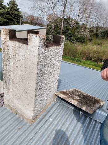 La chimenea de la casa