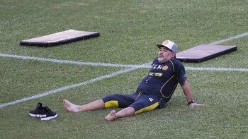 Maradona, como en su casa,