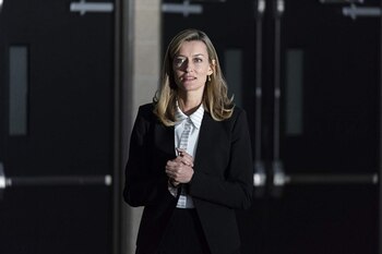 Natascha McElhone le pidió a