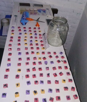 Además de cocaína también se incautó dinero en efectivo
