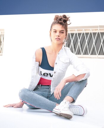 Chaqueta de jean, body de