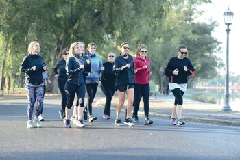 Fabiana al frente de las