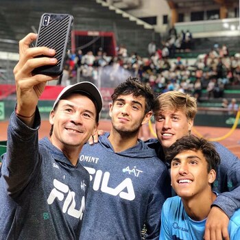 Guillermo Coria se saca una