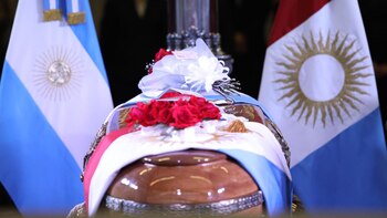 El féretro llegó al Centro