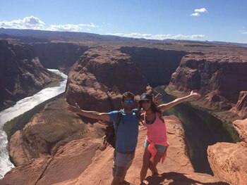 Grant Robicheaux junto con su