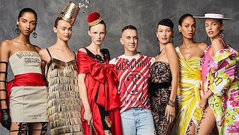 Backstage del desfile de Moschino