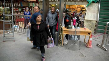 Residentes de Kashgar, en Xinjiang,