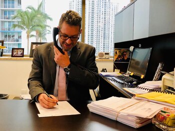 Socol tiene oficinas en Bogotá,