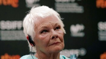 Dench describió a Spacey como