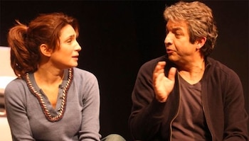 Los actores juntos en el