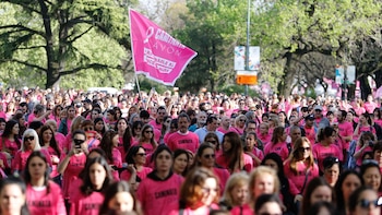 La caminata inició a las