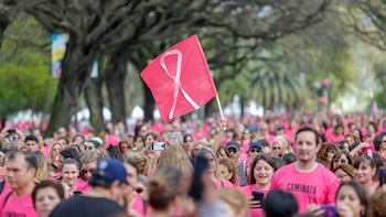 La Caminata AVON se realiza