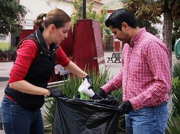 Ciudadanos y empresarios ayudaron al