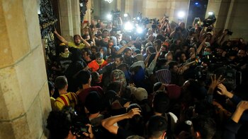 Los manifestantes intentaron irrumpir en