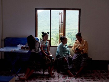 Un grupo de chicas jóvenes