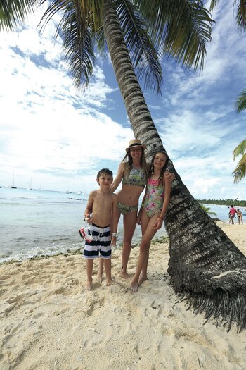 Gegé con Helena y Matías en unas vacaciones en Punta Cana, en 2016