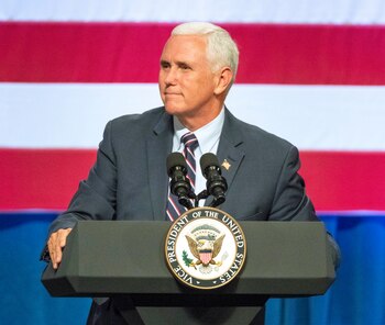 Mike Pence, vicepresidente de Estados