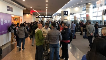 Así está el hall de