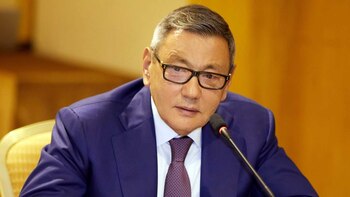 El uzbeco Gafur Rakhimov es