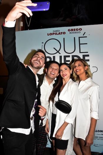 La selfie de Grego, Darío,