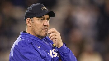 El head coach Mario Ledesma