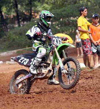 El piloto es millonario gracias