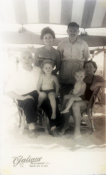 Abuelos Samuel y Sara. Patricia,