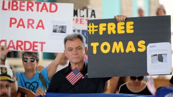 El líder del Movimiento democracia,