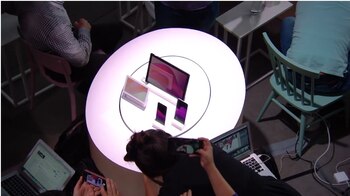 La compañía presenta los teléfonos