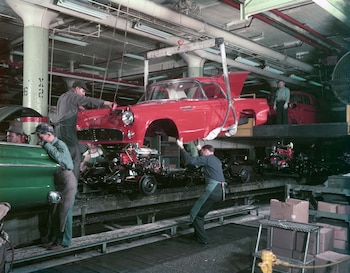 1955 Ford Dearborn (Prensa Ford)
