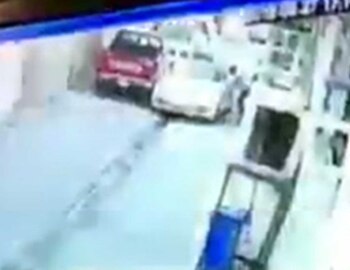 El asesino le disparó por