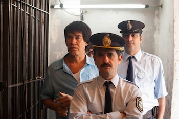 Jorge Román como Carlos Monzón en la serie sobre el boxeador
