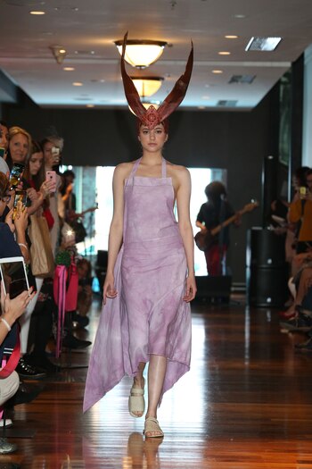 Carla Andrea, vestido delantal 100_