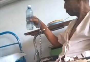 Tomás Núñez Magdariaga en huelga