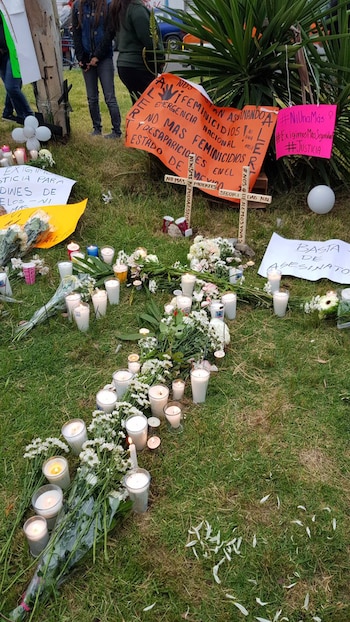 Ofrendas a las víctimas de