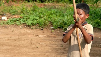 En Colombia, dos niños han