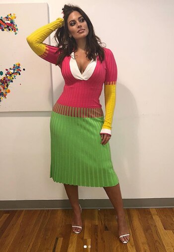 Con un diseño de Prabal