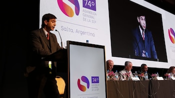 Dessein advirtió que la recesión,