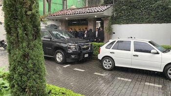 Aunque hay escoltas que llegan