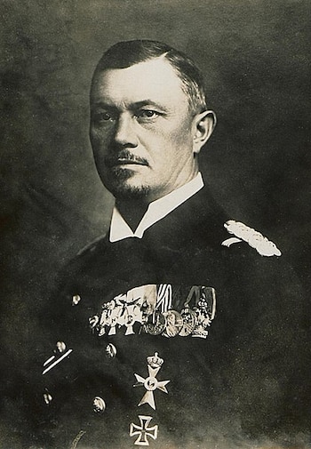 El almirante Reinhard Scheer, jefe