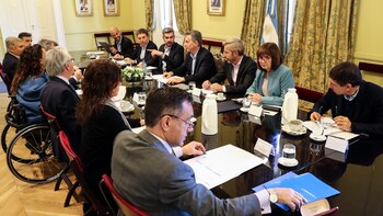 Hoy hubo una reunión de