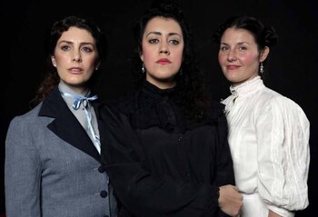 Tres hermanas, la obra que